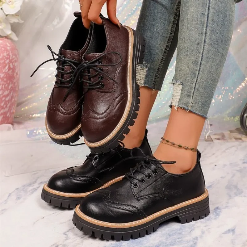 Women Classic Platform Oxford  - Drone Camera Stabilized 评论和价格