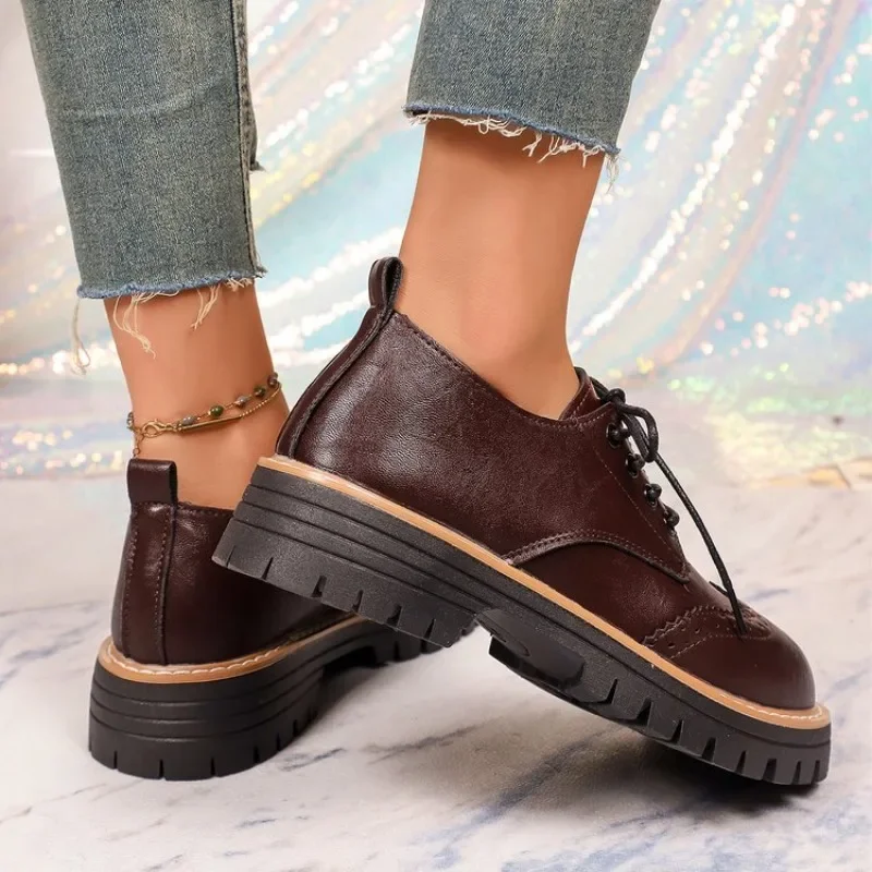 Women Classic Platform Oxford  - Drone Camera Stabilized 评论和价格